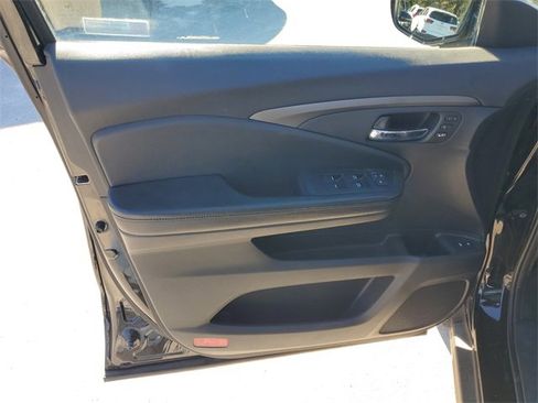 Used 2020 Honda Pilot EX-L image 11