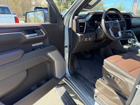 New 2026 GMC Sierra 1500 Denali AWD/4WD image 21