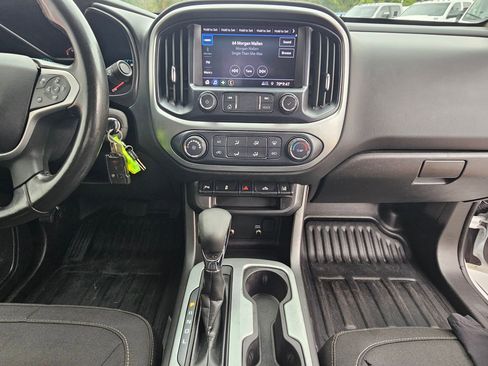 Used 2022 Chevrolet Colorado LT w/ Fleet Safety Package RWD image 10