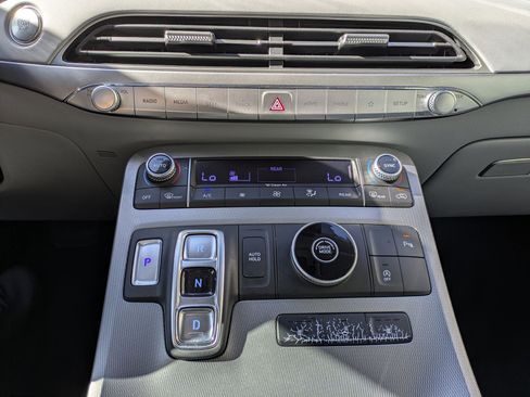 Used 2020 Hyundai Palisade SEL w/ Premium Package FWD image 21