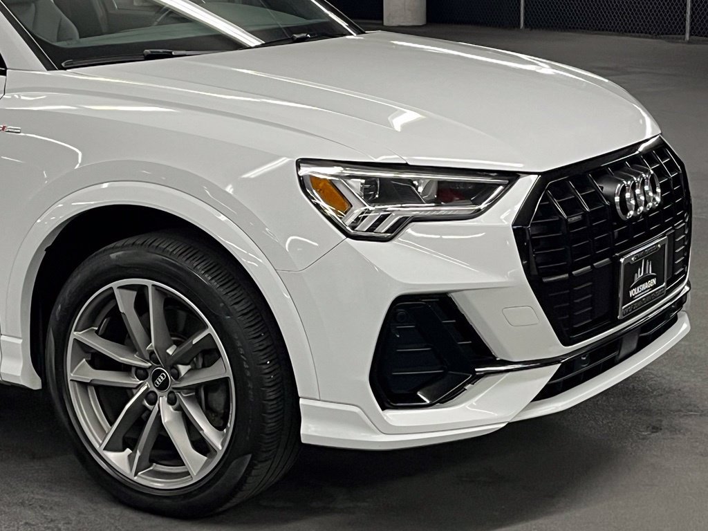 Used 2022 Audi Q3 2.0T Premium Plus w/ Premium Plus Package AWD/4WD image 42