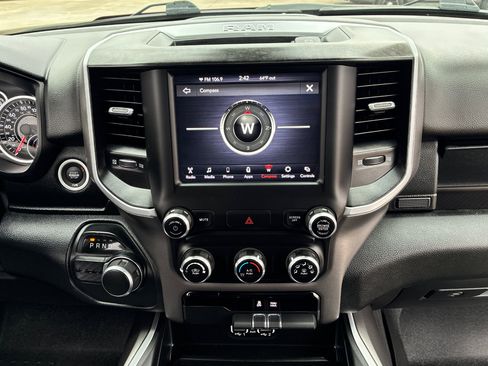 Used 2021 RAM 1500 Big Horn image 21