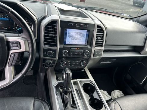 Used 2018 Ford F150 Lariat image 17