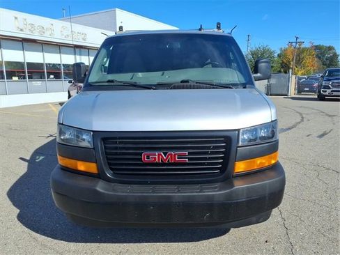 Used 2020 GMC Savana 2500 w/ Driver Convenience Package image 2