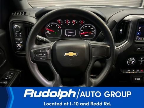 Used 2022 Chevrolet Silverado 1500 Custom image 18