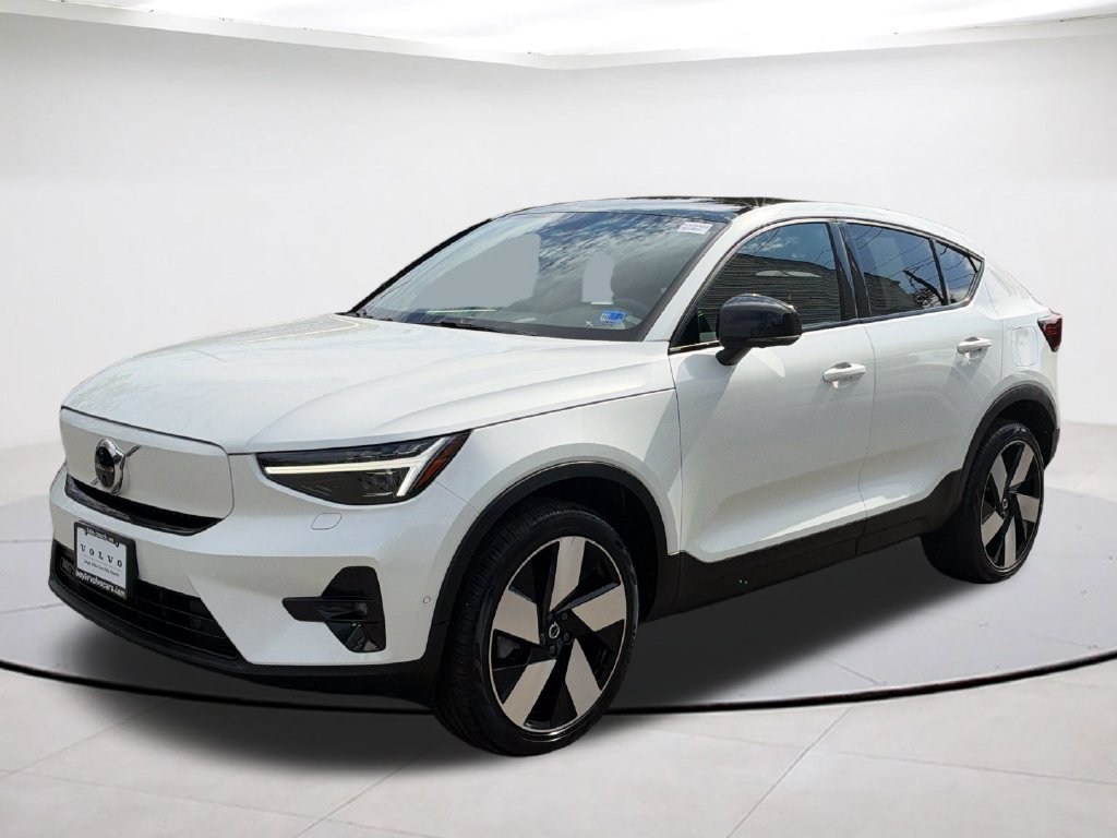 Certified 2023 Volvo C40 P8 Recharge Ultimate w/ Protection Package Premier AWD/4WD image 1