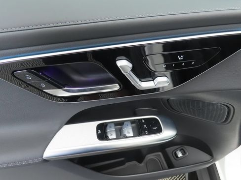 Certified 2026 Mercedes-Benz GLC 43 AMG 4MATIC image 23