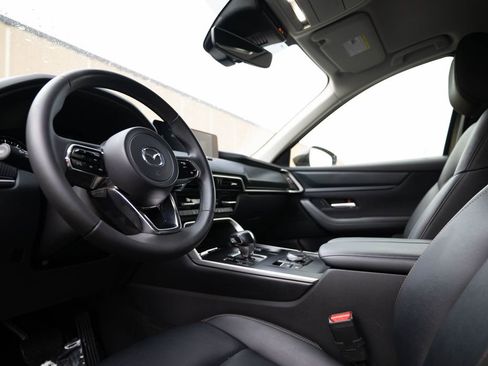 Used 2024 MAZDA CX-90 3.3 Turbo w/ Select Package image 5