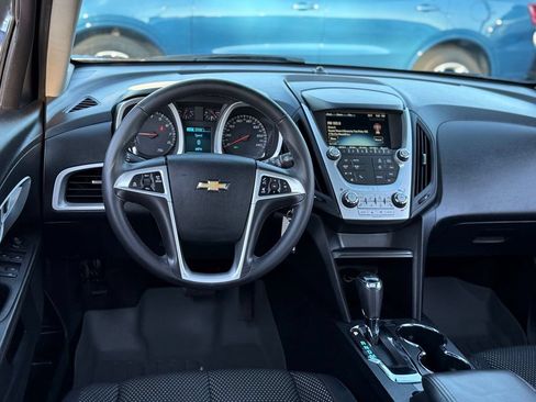 Used 2017 Chevrolet Equinox LT w/ Convenience Package FWD image 6