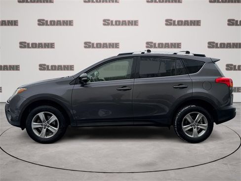 Used 2015 Toyota RAV4 XLE image 2