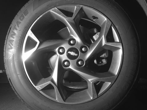 Used 2025 Chevrolet Trax LT w/ LT Convenience Package FWD image 13