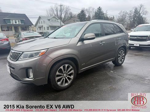Used 2015 Kia Sorento SX image 6