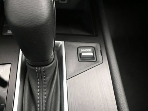 Certified 2025 Nissan Kicks S AWD/4WD image 21