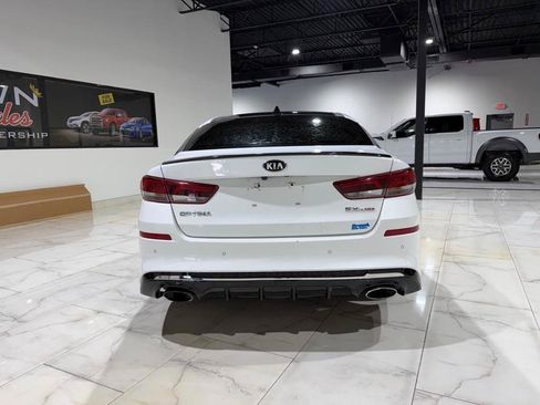 Used 2020 Kia Optima SX FWD image 9