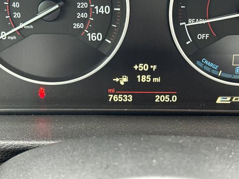 Used 2018 BMW 330e w/ Convenience Package image 22