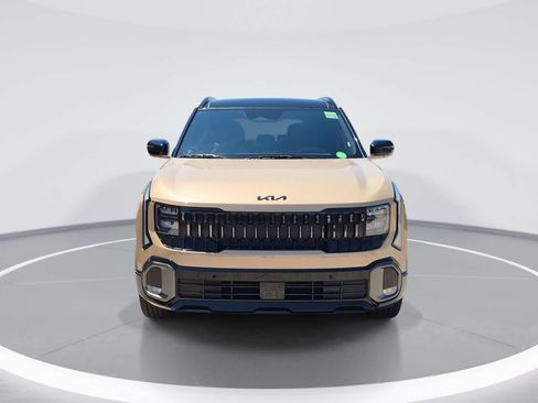 New 2027 Kia Seltos X-Line S w/ X-Line S Premium Package AWD/4WD image 3