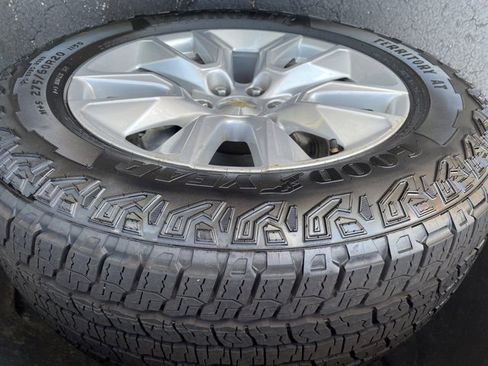 Used 2022 Chevrolet Silverado 1500 Custom image 41