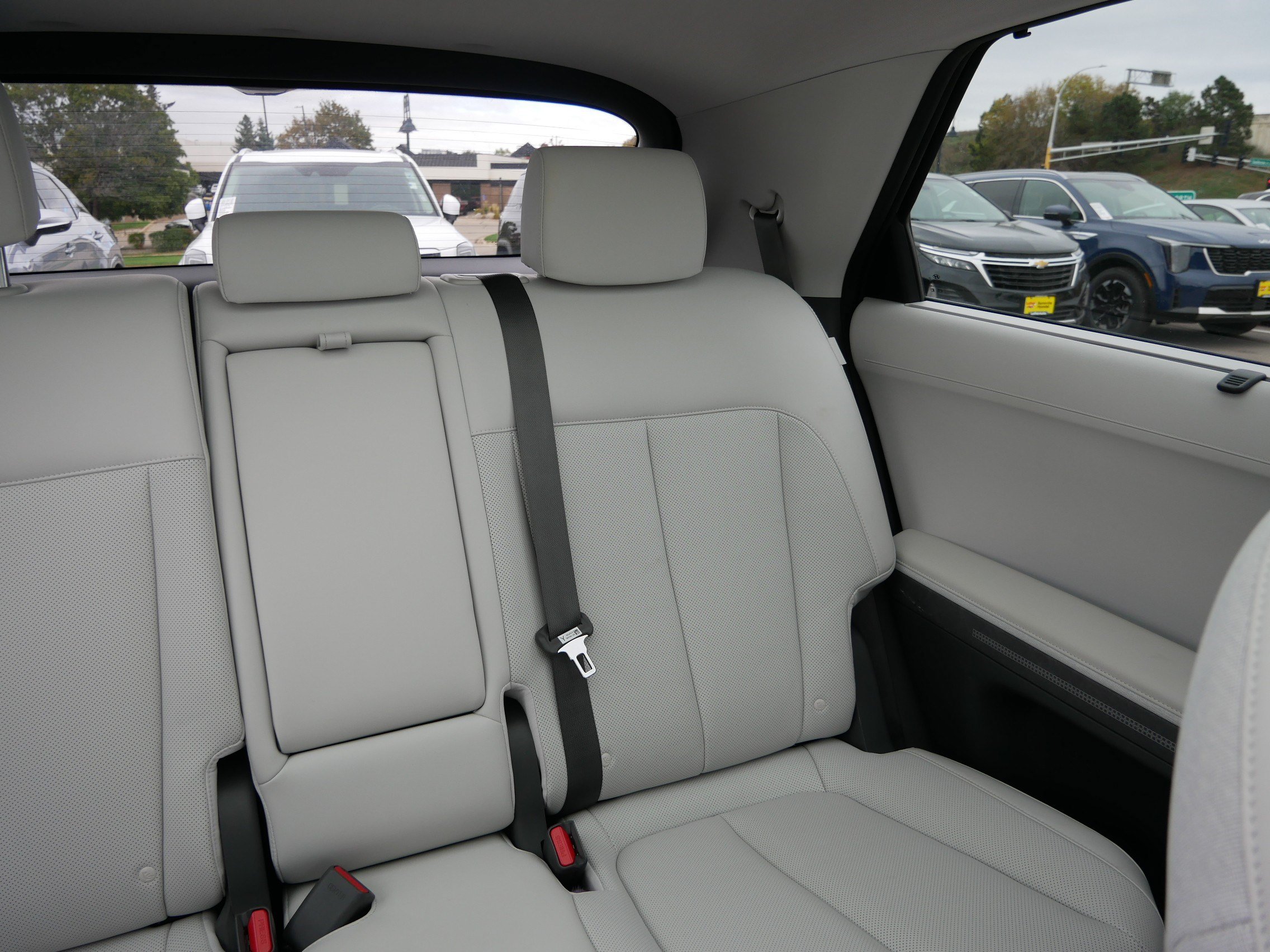 Certified 2024 Hyundai Ioniq 5 Limited AWD/4WD image 14