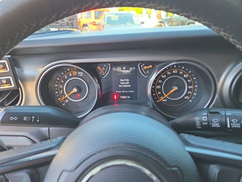 Used 2019 Jeep Wrangler Sport AWD/4WD image 22