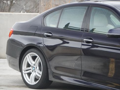 Used 2016 BMW 550i xDrive Sedan image 17