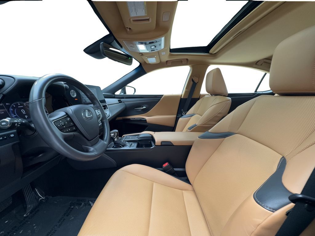 Used 2022 Lexus ES 250 w/ Accessory Package AWD/4WD image 21