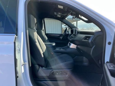 Used 2023 GMC Yukon XL SLE w/ Max Trailering Package AWD/4WD image 27