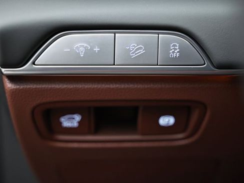 Certified 2026 Genesis GV80 3.5T Prestige image 19