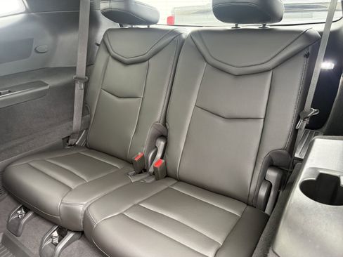Certified 2024 Cadillac XT6 Luxury w/ LPO, Floor Liner Package AWD/4WD image 14