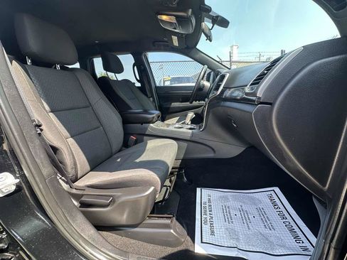 Used 2019 Jeep Grand Cherokee Laredo RWD image 27