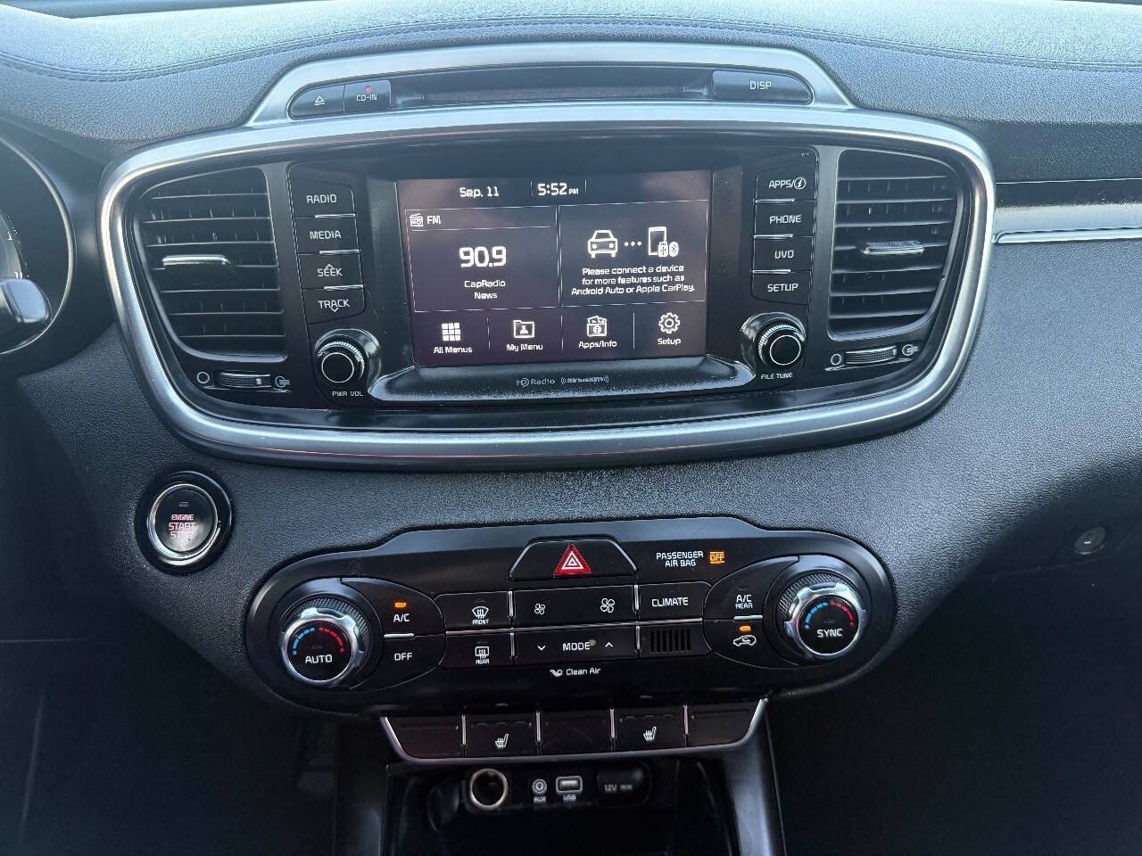 Used 2018 Kia Sorento EX FWD image 21