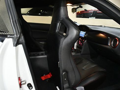 Used 2013 Scion FR-S image 16
