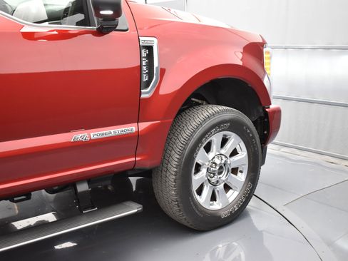 Used 2019 Ford F250 Platinum w/ Platinum Ultimate Package image 49