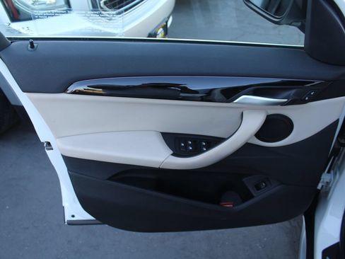Used 2020 BMW X1 sDrive28i FWD image 16