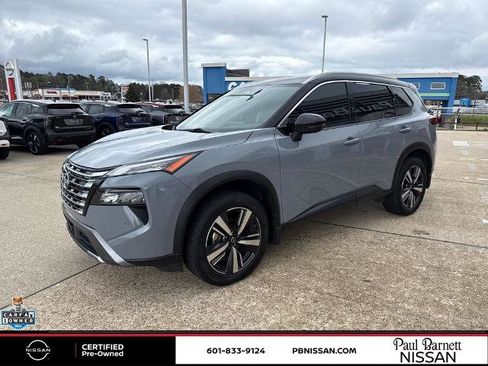 Certified 2024 Nissan Rogue SL w/ SL Premium Package FWD image 16