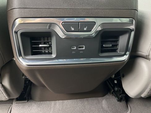 New 2026 GMC Sierra 2500 SLT w/ SLT Premium Package image 22