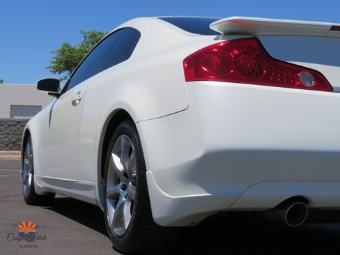 Used 2004 INFINITI G35 Coupe w/ Premium Pkg RWD image 25
