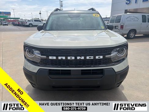 Used 2025 Ford Bronco Sport Outer Banks w/ Outer Banks Tech Package+ image 4