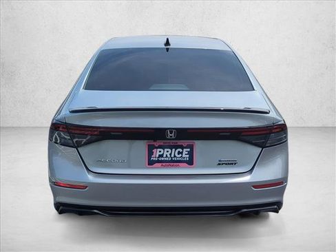 Used 2024 Honda Accord Sport image 6