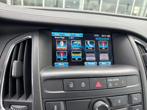 Used 2018 Buick Cascada Premium image 17