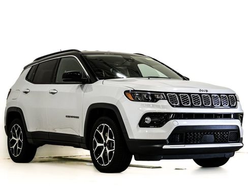 Used 2024 Jeep Compass Limited AWD/4WD image 1