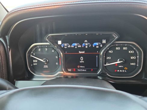 Used 2021 GMC Sierra 1500 AT4 w/ AT4 Premium Package AWD/4WD image 22