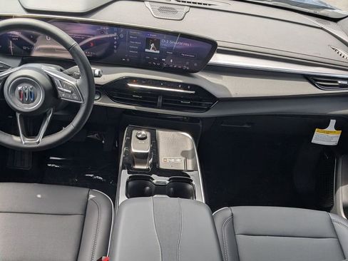 New 2025 Buick Enclave Preferred image 12
