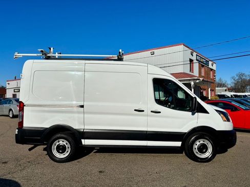 Used 2021 Ford Transit 250 Medium Roof w/ Load Area Protection Package image 4