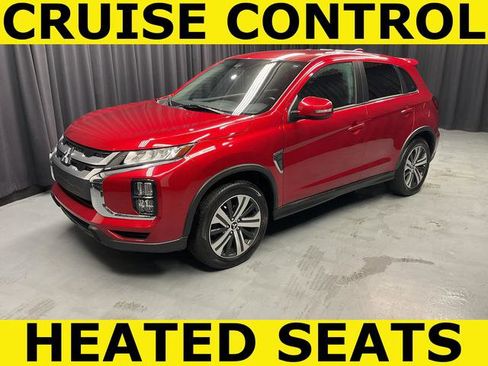 Used 2022 Mitsubishi Outlander Sport SE image 1