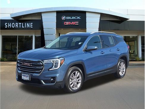 Used 2024 GMC Terrain SLT AWD/4WD image 7