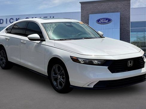 Used 2023 Honda Accord EX image 1