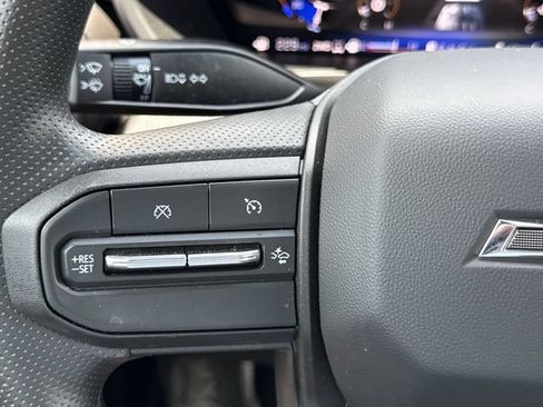 Used 2026 Chevrolet Colorado Trail Boss AWD/4WD image 19