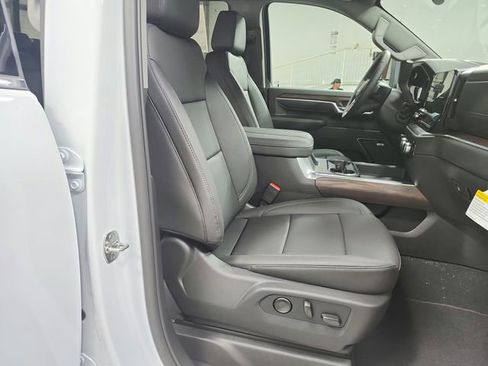 New 2026 GMC Sierra 3500 SLT w/ SLT Convenience Package AWD/4WD image 37