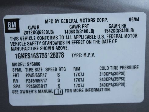Used 2005 GMC Envoy XL SLT RWD image 35