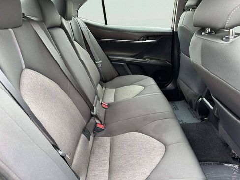 Used 2023 Toyota Camry LE FWD image 15